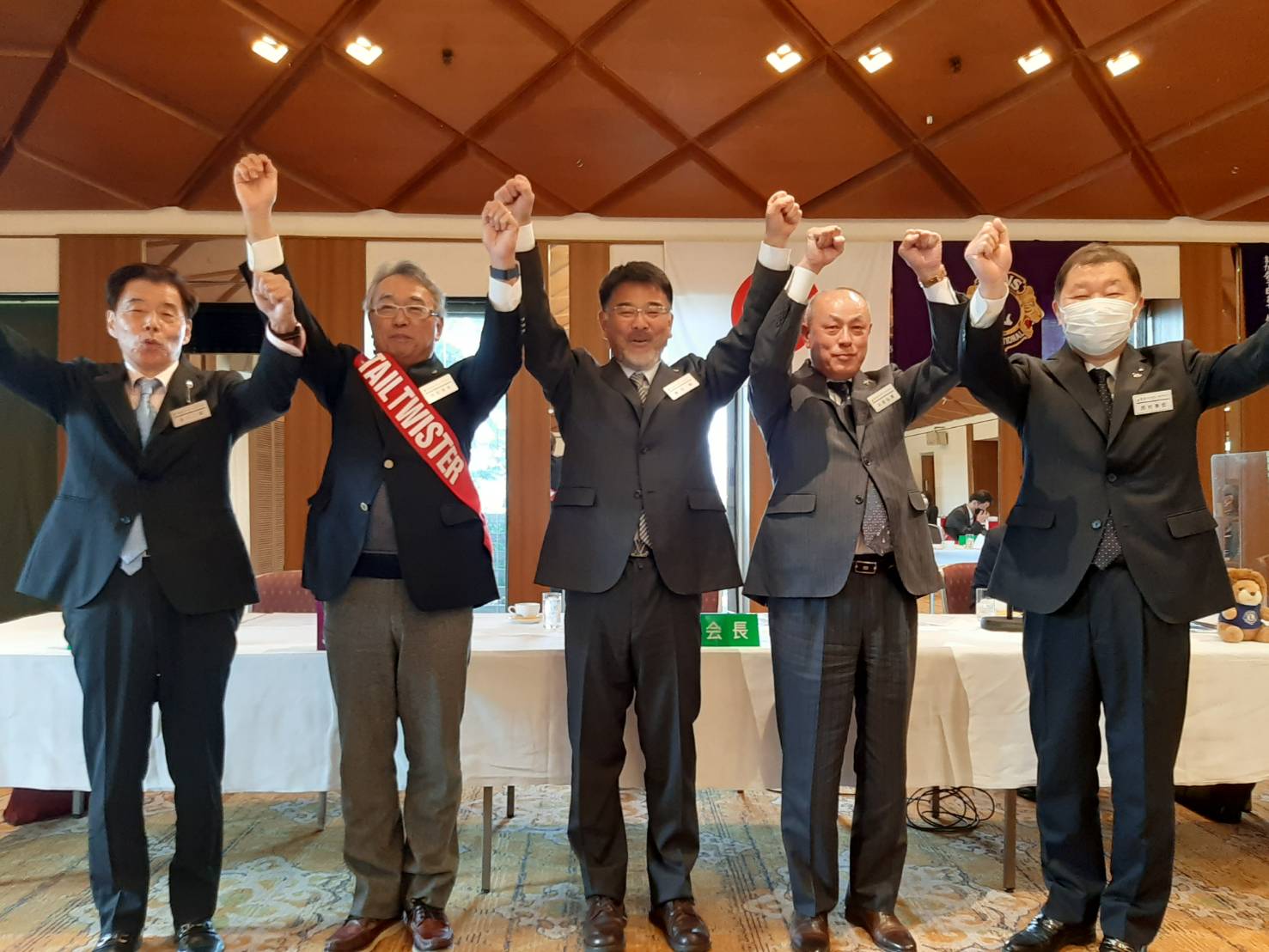 指名会にて承認されました。 次期会長・次期第一副会長・次期第二副会長・次期幹事・次期会計